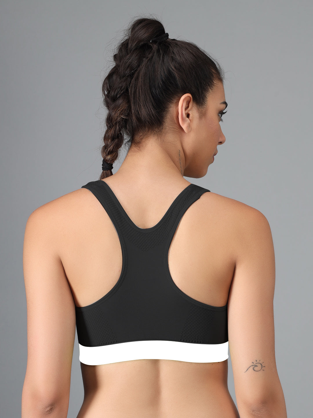 Effectinn's CAT Sports Bra with Removable Pads(BLACK_WHITE)
