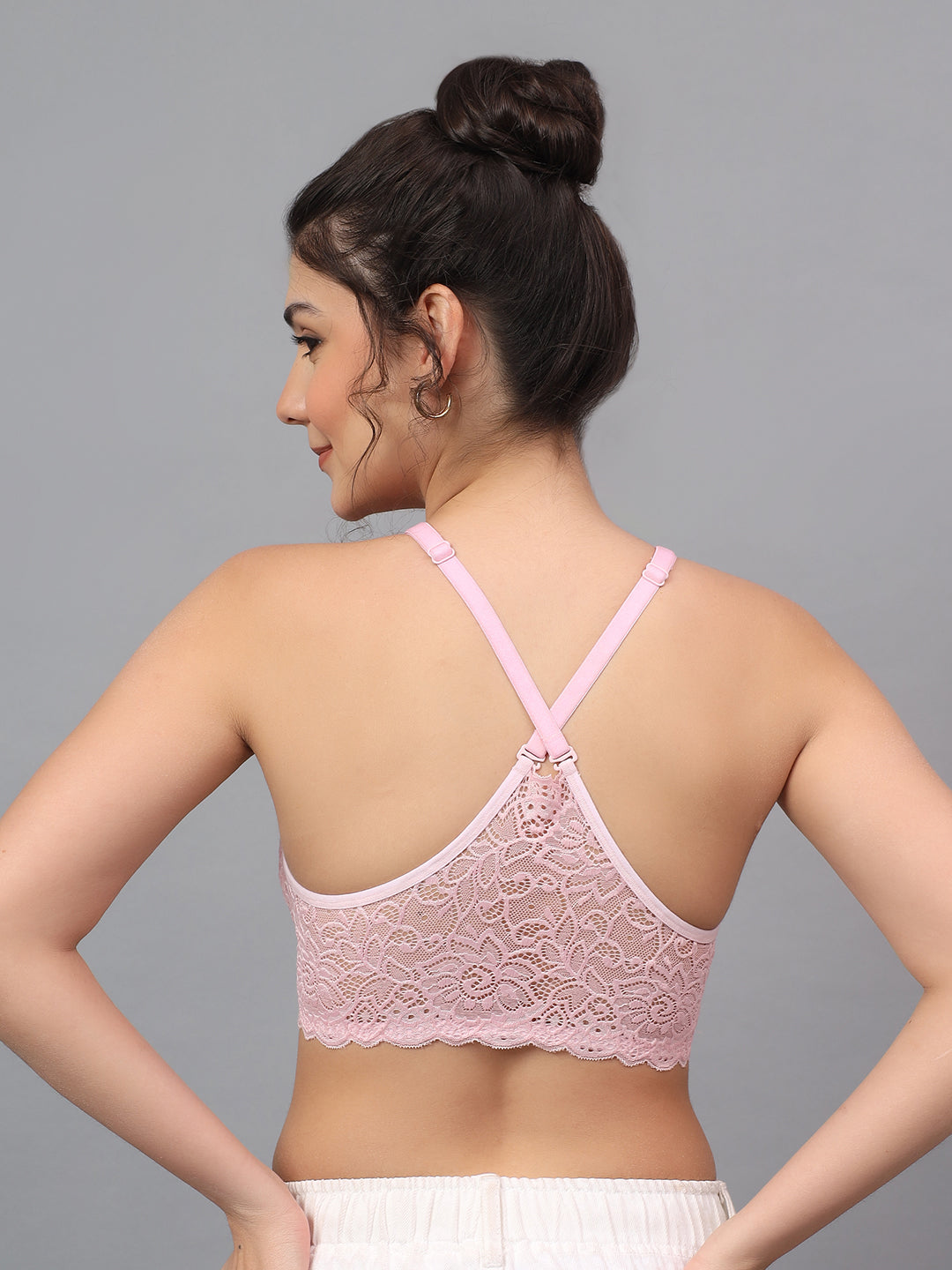 Effectinn Round Neck Padded Bralette