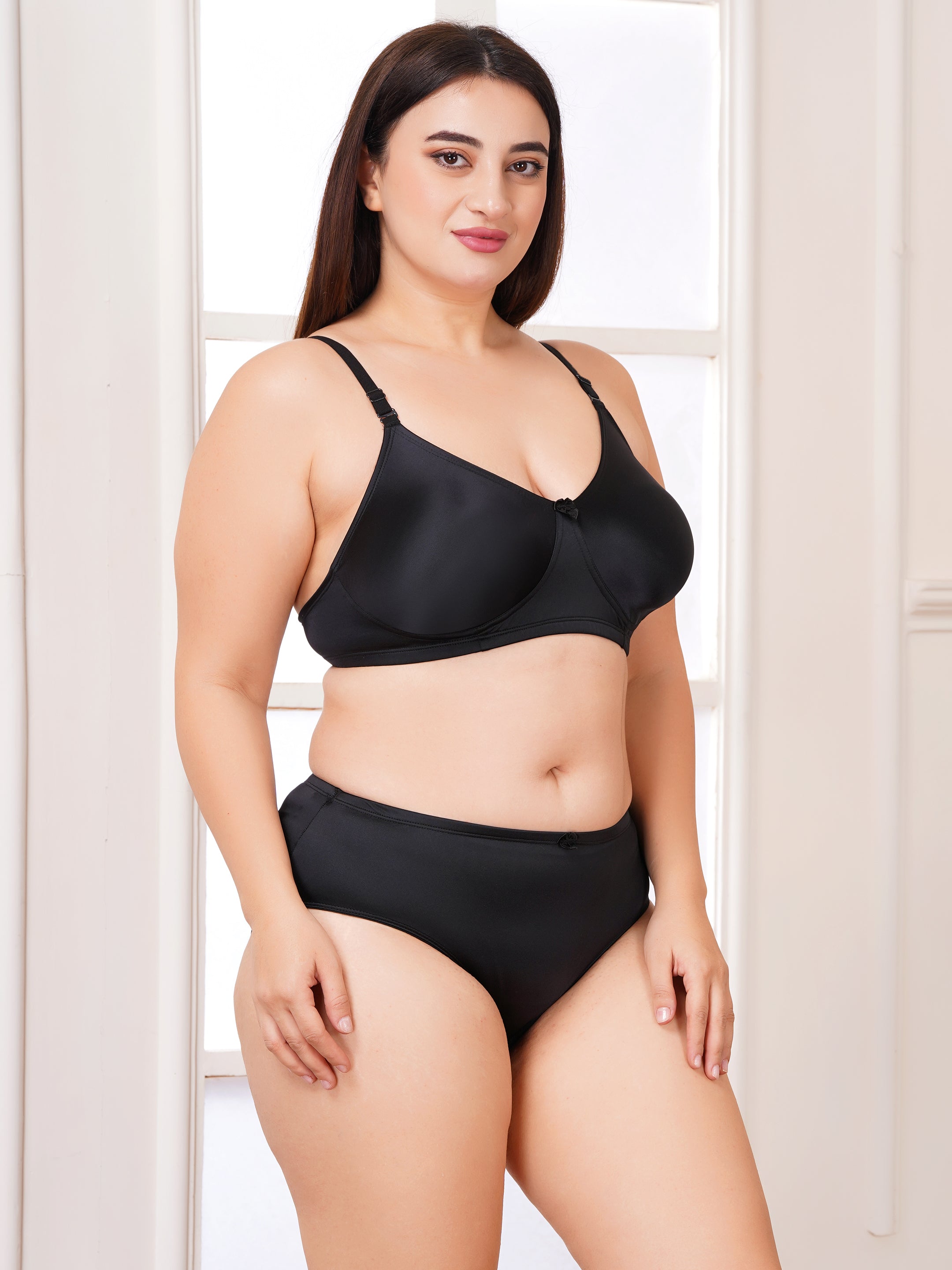 Effectinn"s Non Padded Glossy Lingerie Set (Shining Set) (Copy)