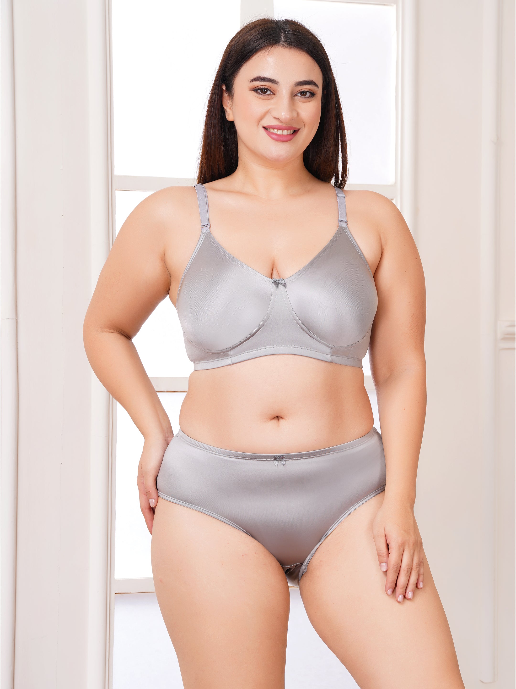 Effectinn"s Non Padded Glossy Lingerie Set (Shining Set) (Copy)