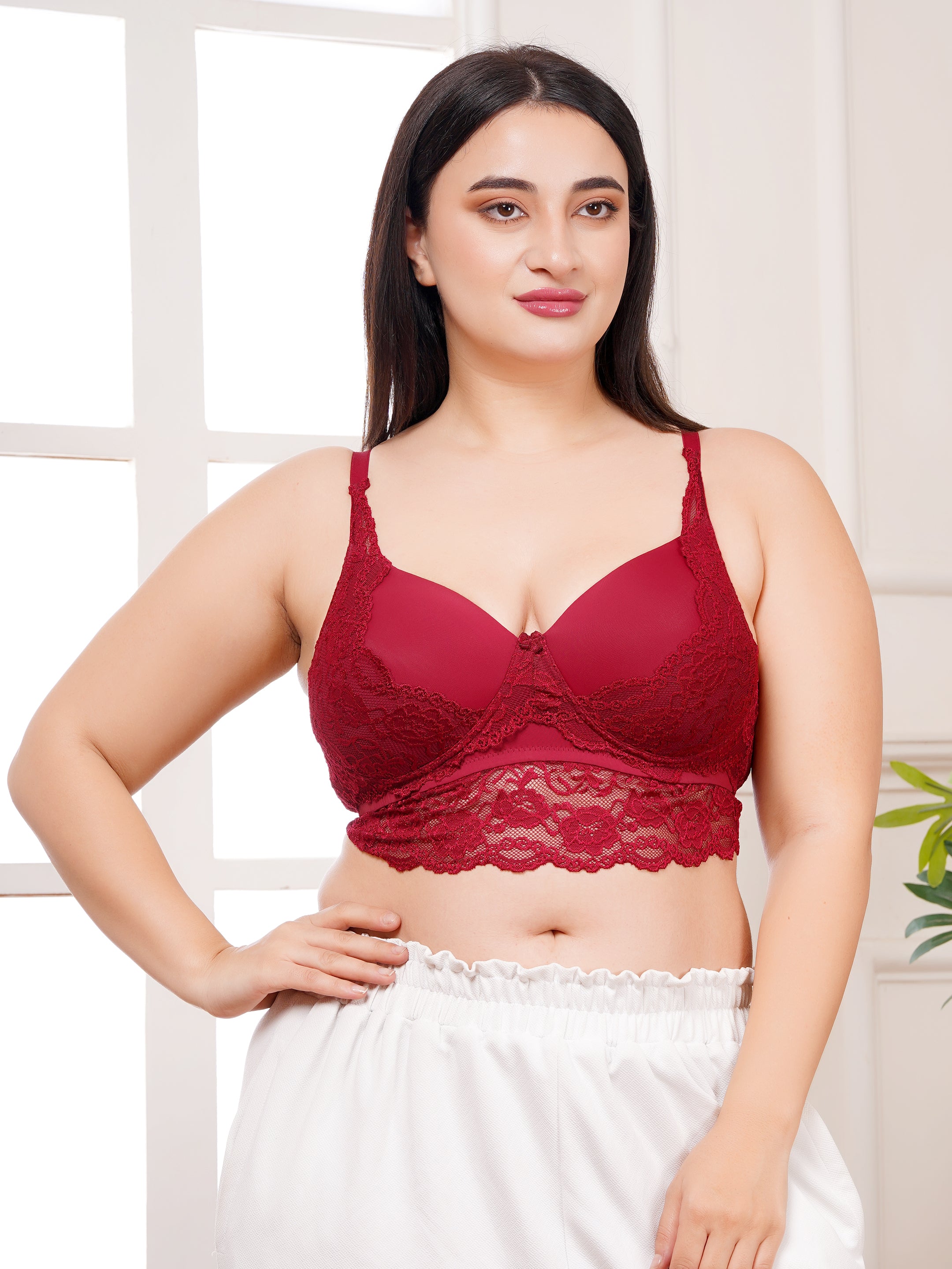 Elegant Effectinn Lace Premium Bralette – Stylish Front & Back Design (EFF_08)