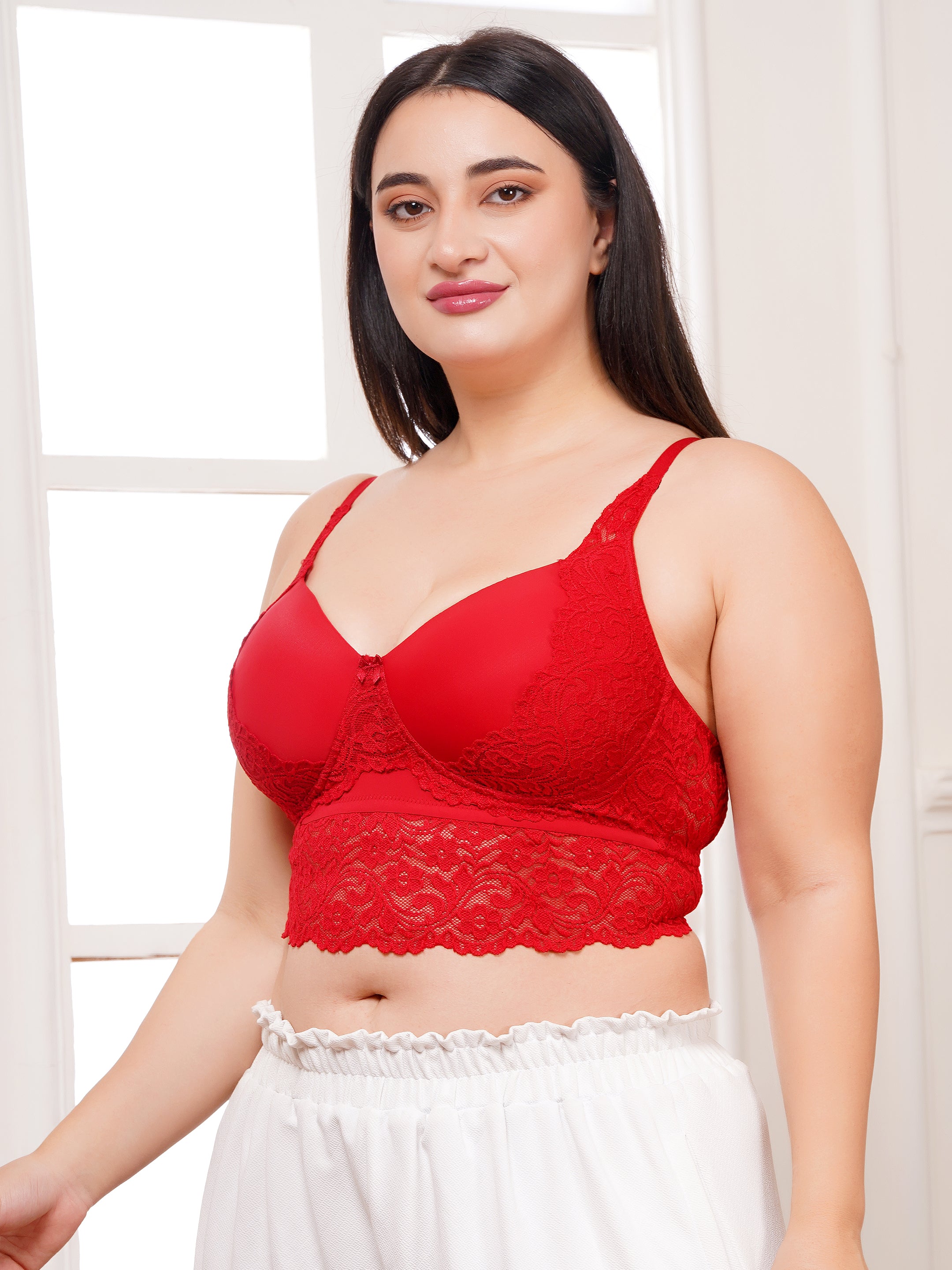 Elegant Effectinn Lace Premium Bralette – Stylish Front & Back Design (EFF_08)