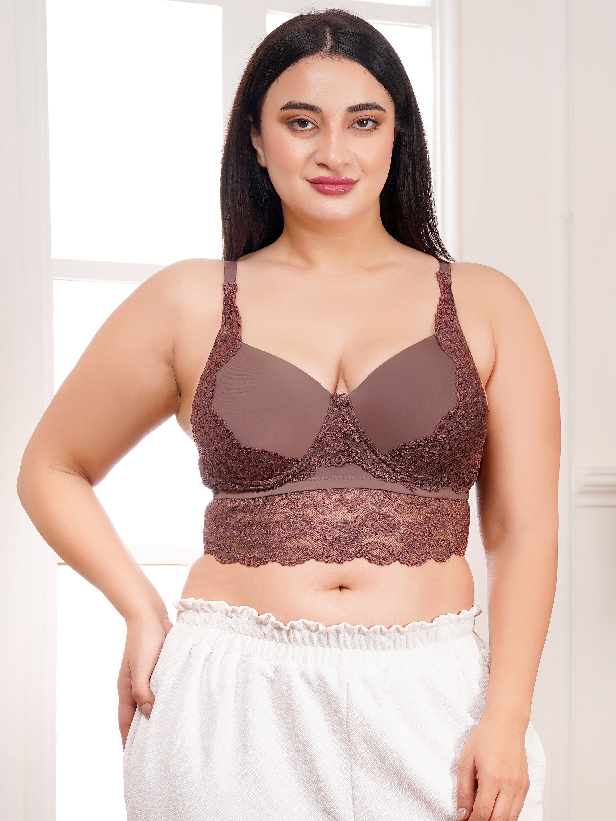 Elegant Effectinn Lace Premium Bralette – Stylish Front & Back Design (EFF_08)