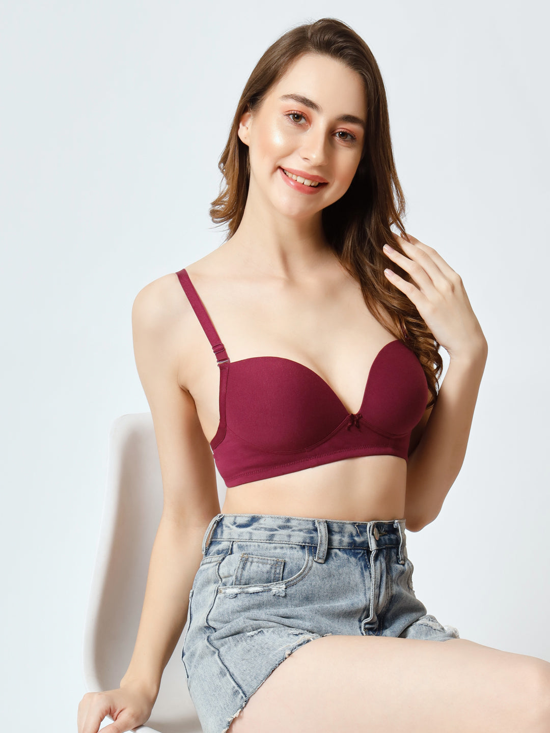 Padded Non-wired T-shirt Bra With Detachable Straps Eff_02