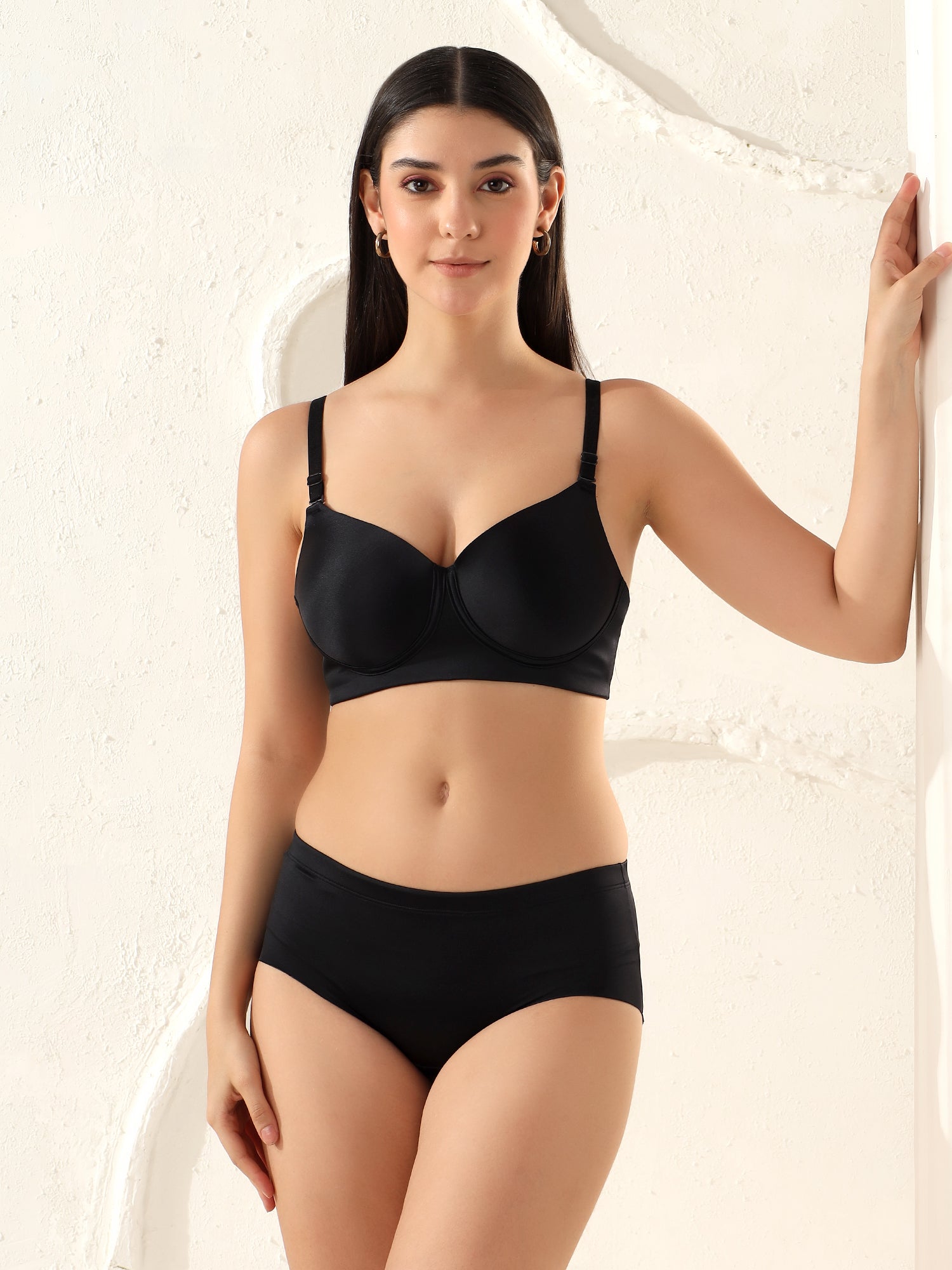 Effectinn"s Padded Glossy Lingerie Set (Shining Set)