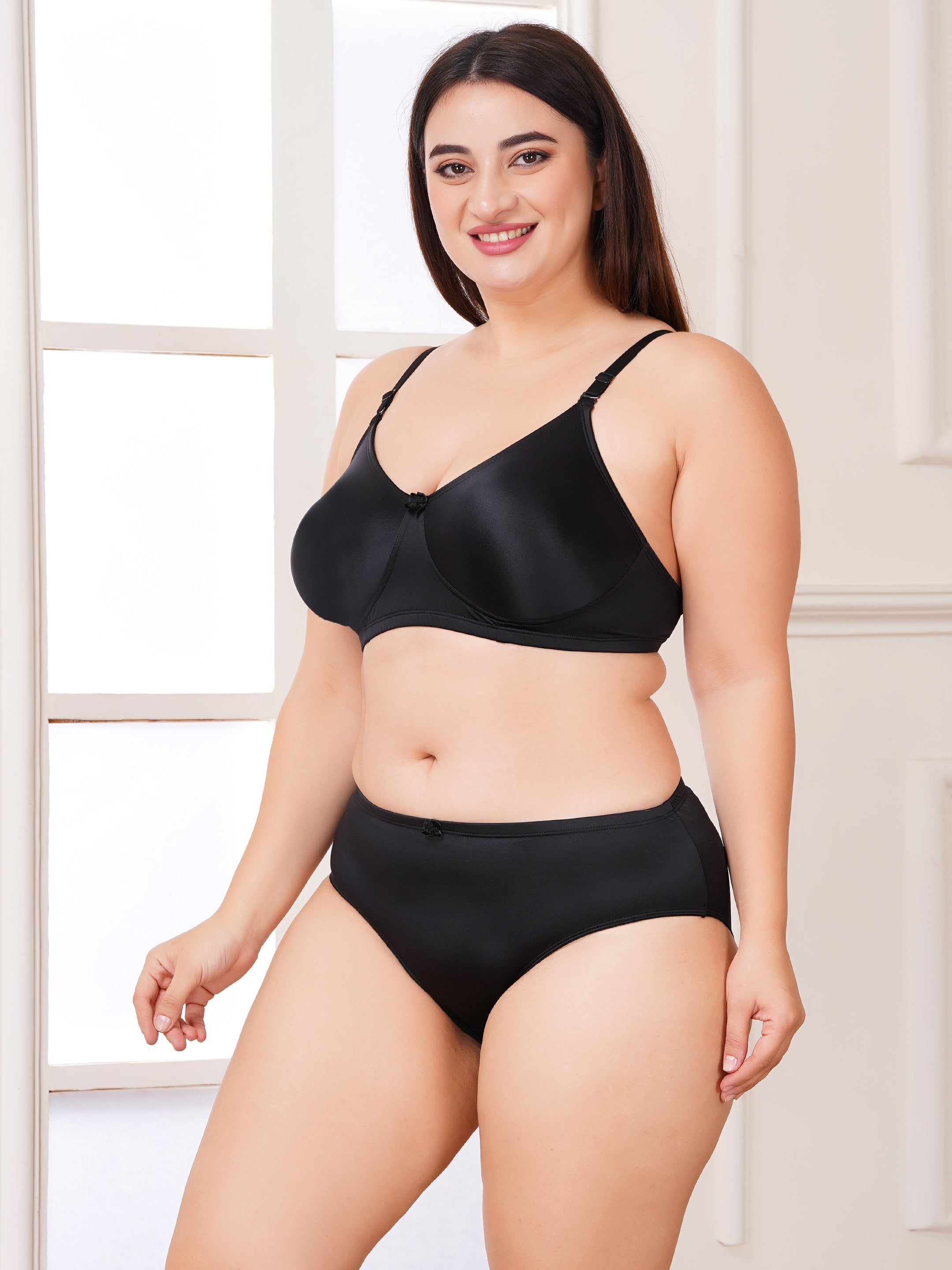 Effectinn"s Non Padded Glossy Lingerie Set (Shining Set)