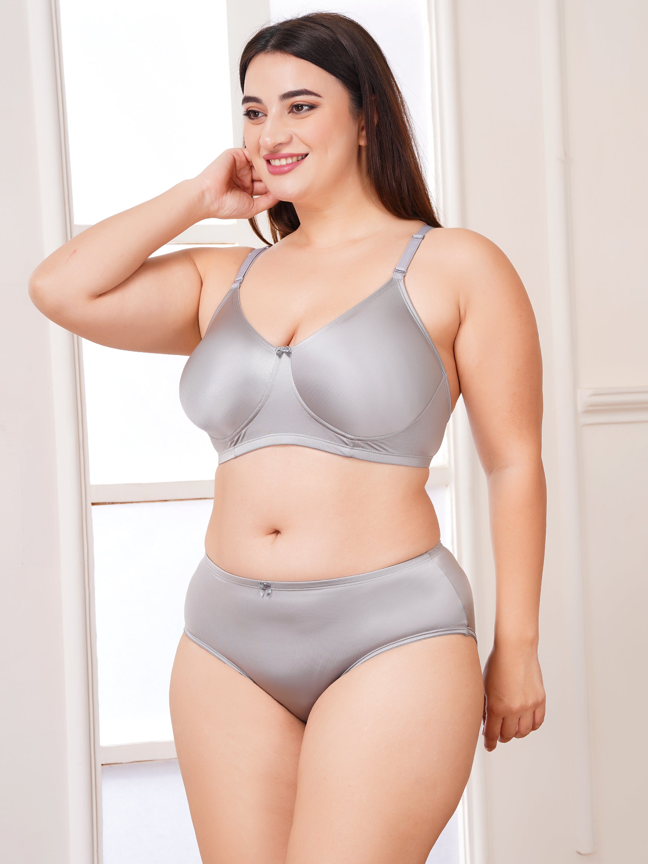 Effectinn"s Non Padded Glossy Lingerie Set (Shining Set) (Copy)