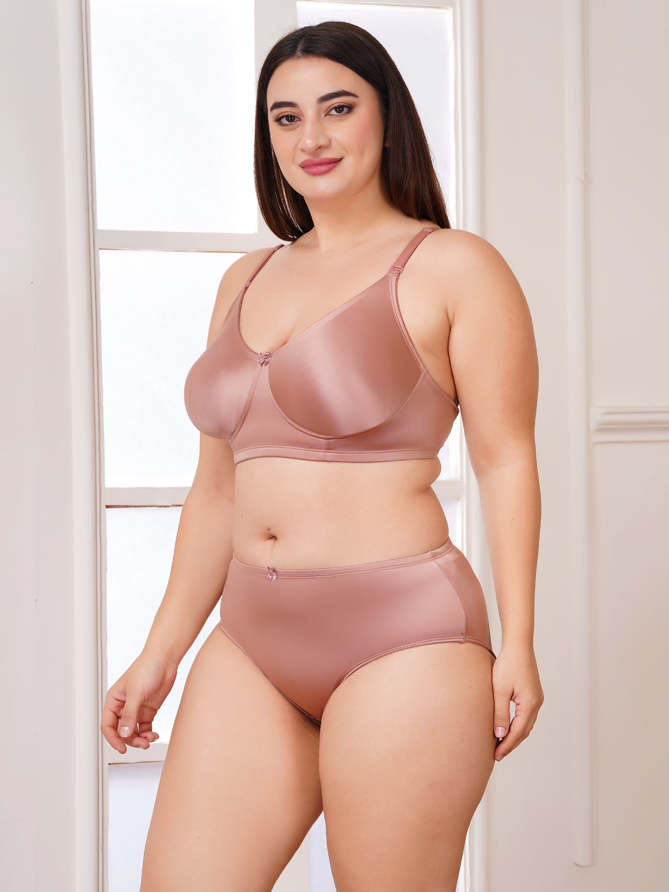 Effectinn"s Non Padded Glossy Lingerie Set (Shining Set) (Copy)