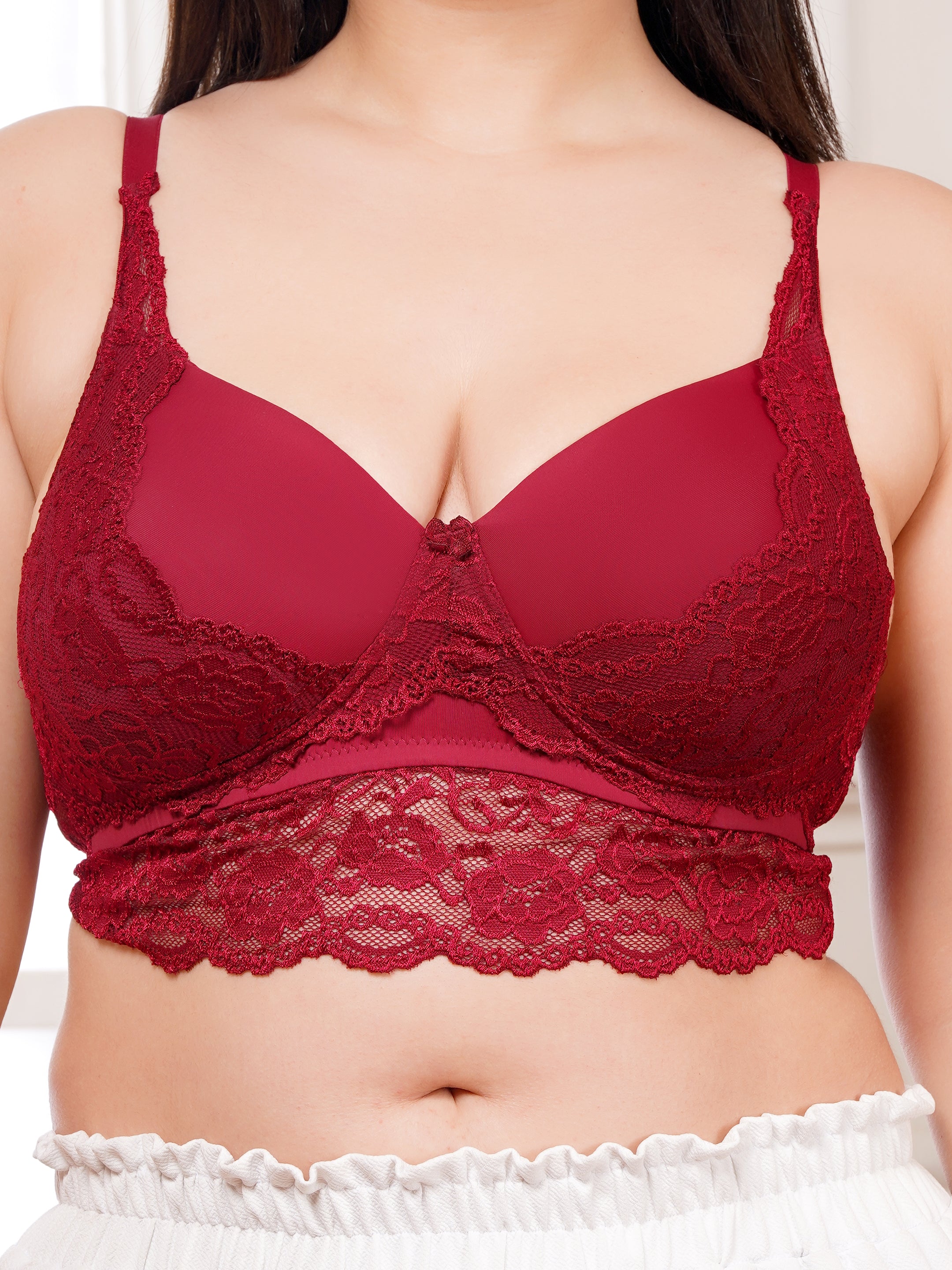 Elegant Effectinn Lace Premium Bralette – Stylish Front & Back Design (EFF_08)