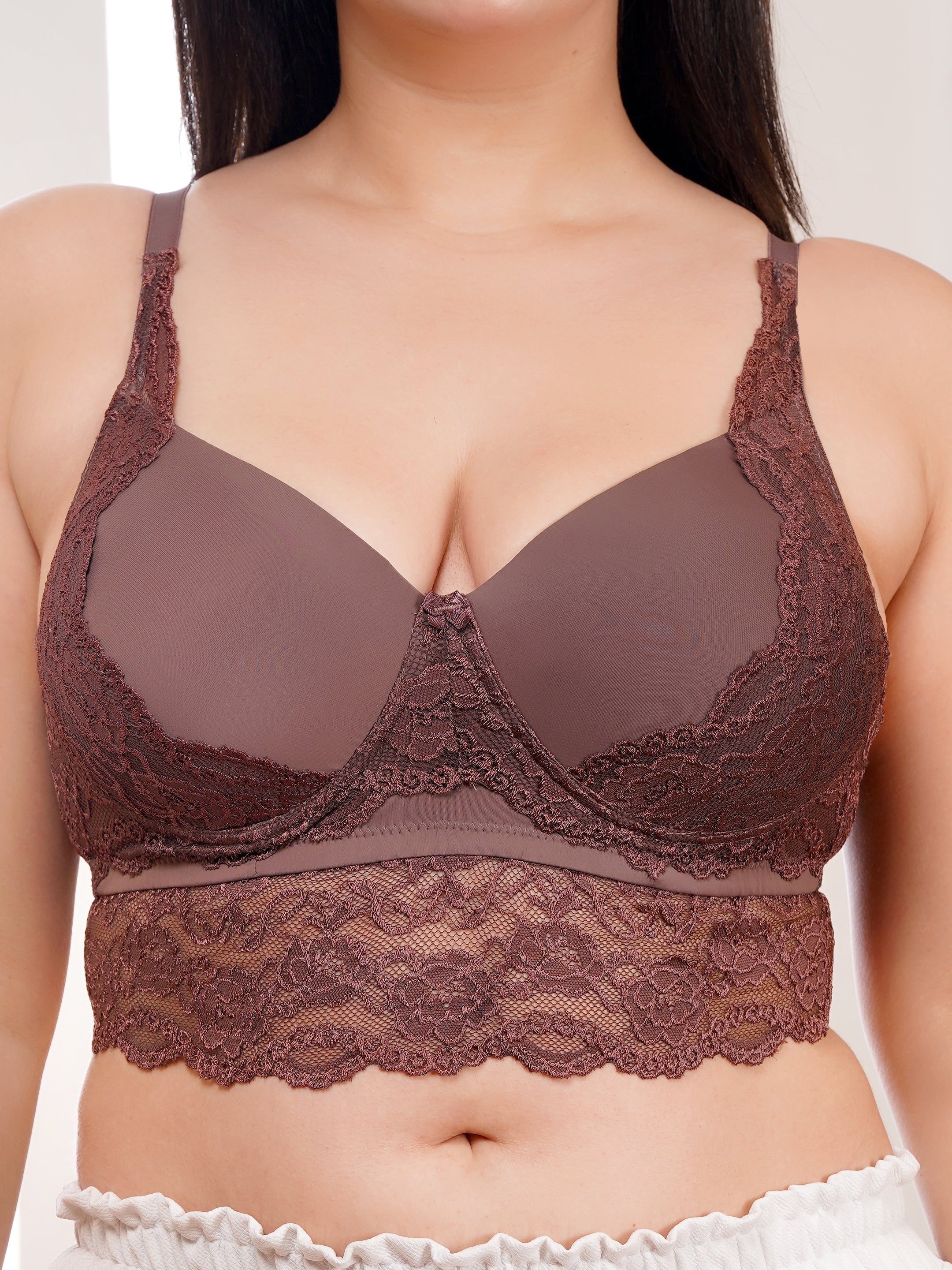 Elegant Effectinn Lace Premium Bralette – Stylish Front & Back Design (EFF_08)
